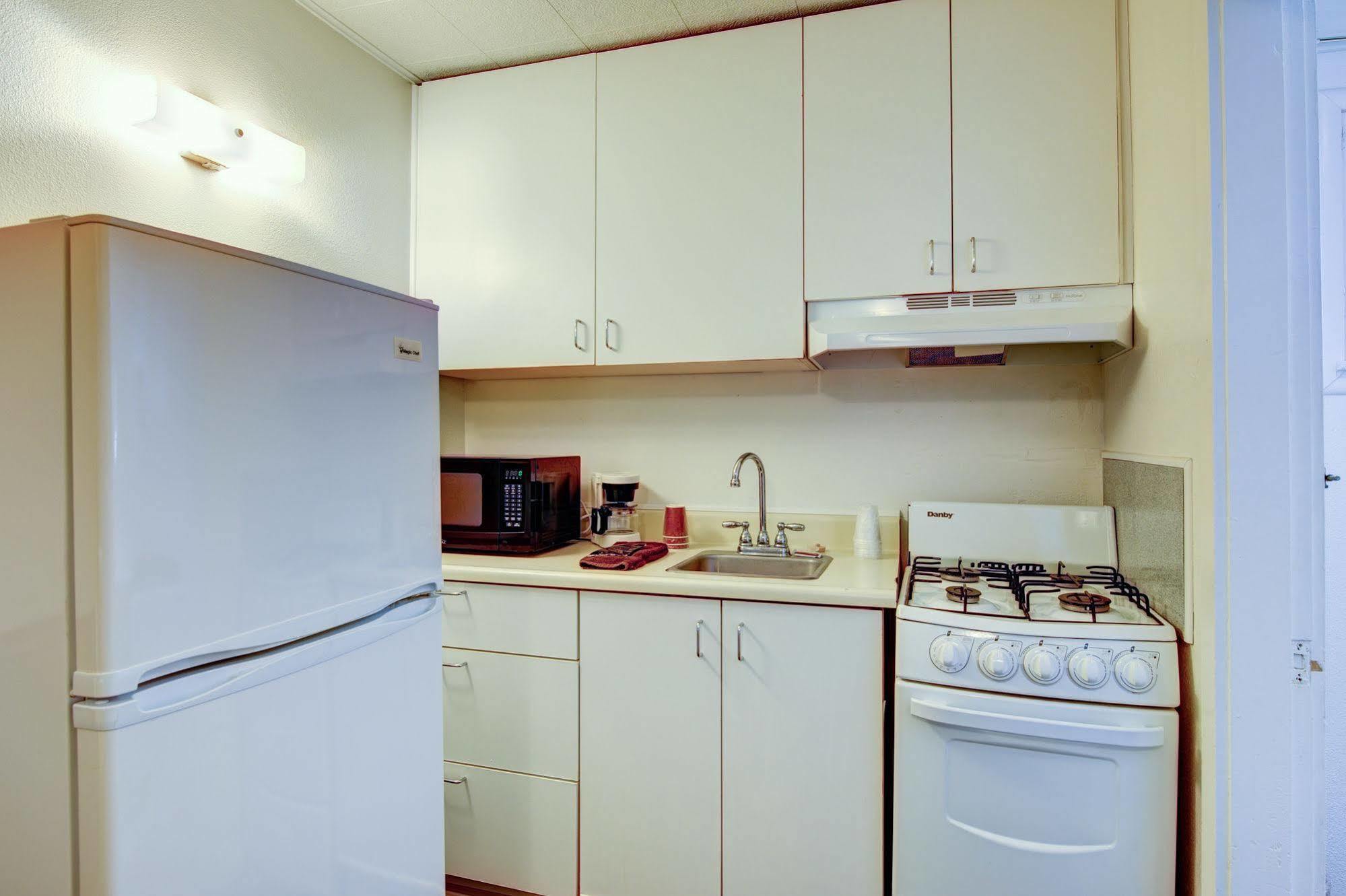 Crimson Hills Motel Parowan Екстериор снимка