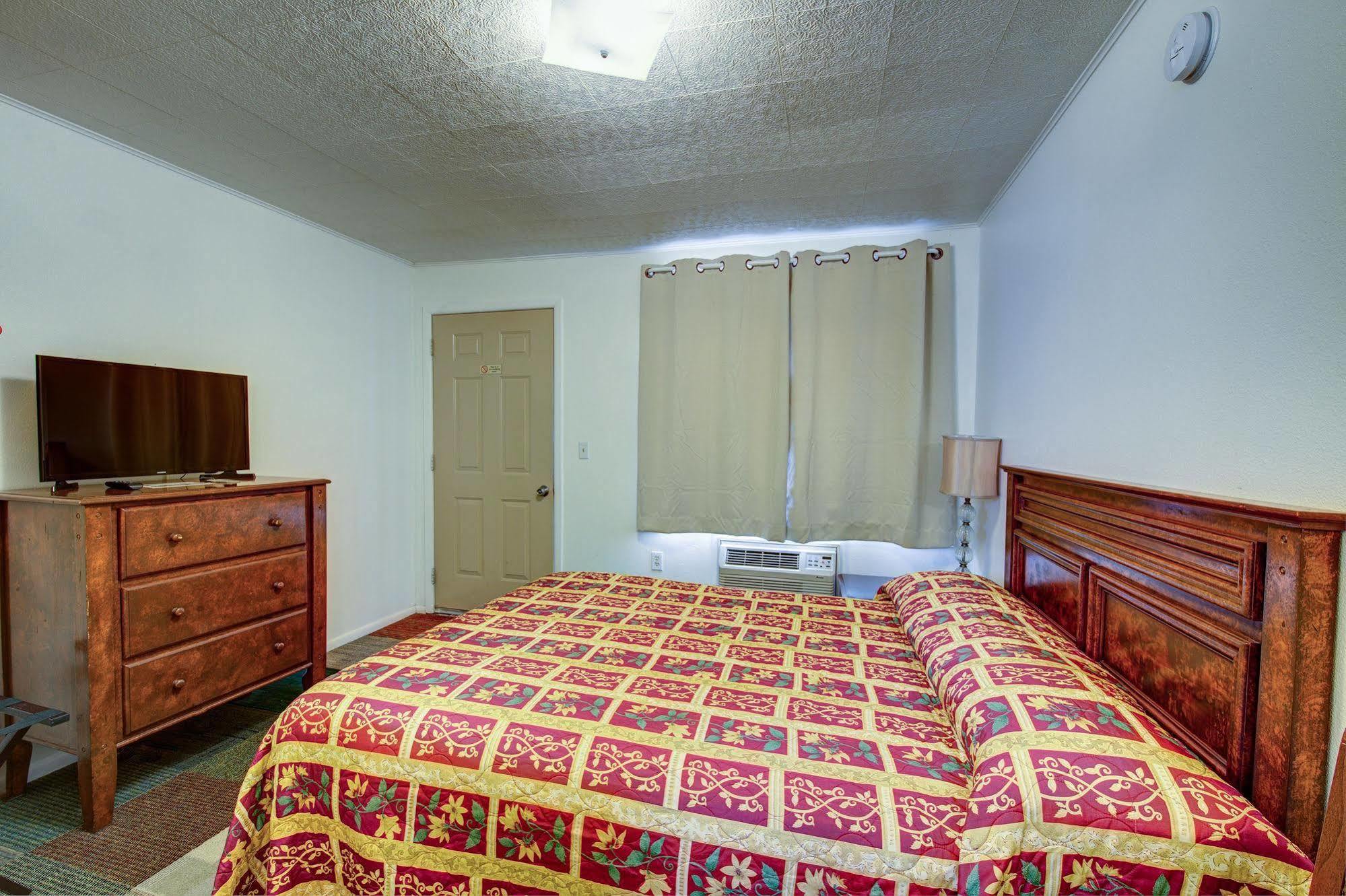 Crimson Hills Motel Parowan Екстериор снимка