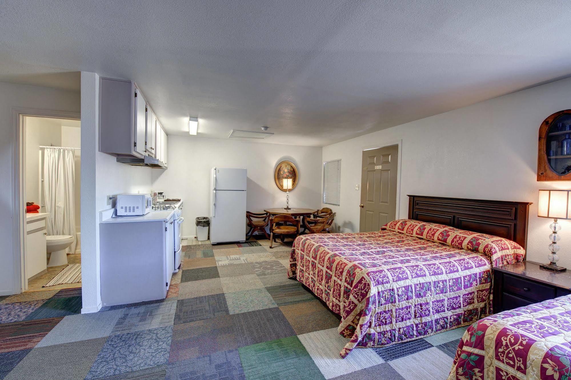 Crimson Hills Motel Parowan Екстериор снимка